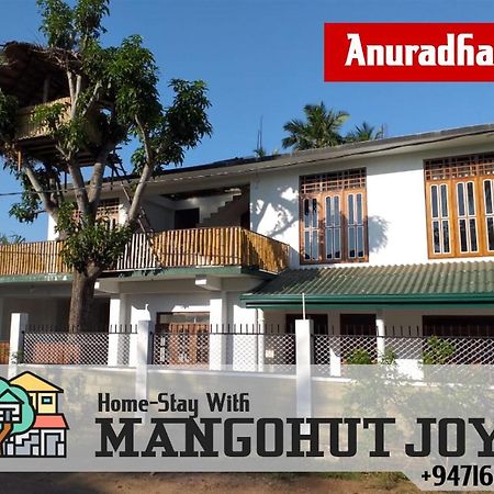 Mangohut Joy Hotel Anuradhapura Exterior photo